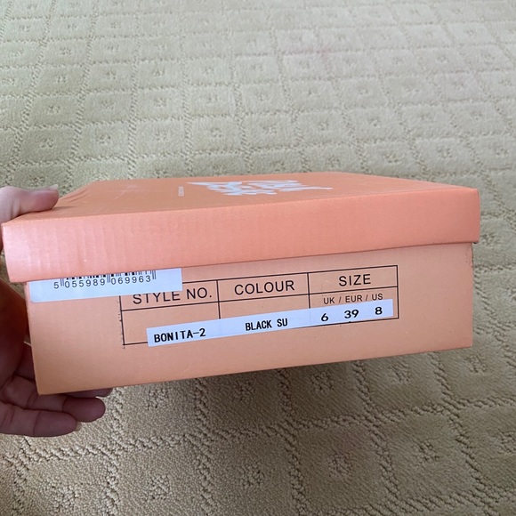 Black Ribbon Type Heels - Picture 2 of 3